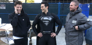 Superman utilizará el traje negro en el crossover del Arrowverse