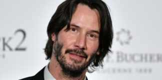 Keanu Reeves ya leyó el guión de Matrix 4 y afirma que es ambicioso