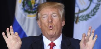 Donald Trump hace una importante aparición en el nuevo manga de ‘Death Note’ (spoilers)